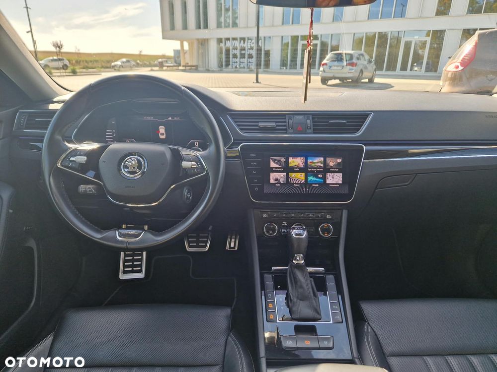 Skoda Superb 2.0 TDI 4x4 DSG L&K - 22