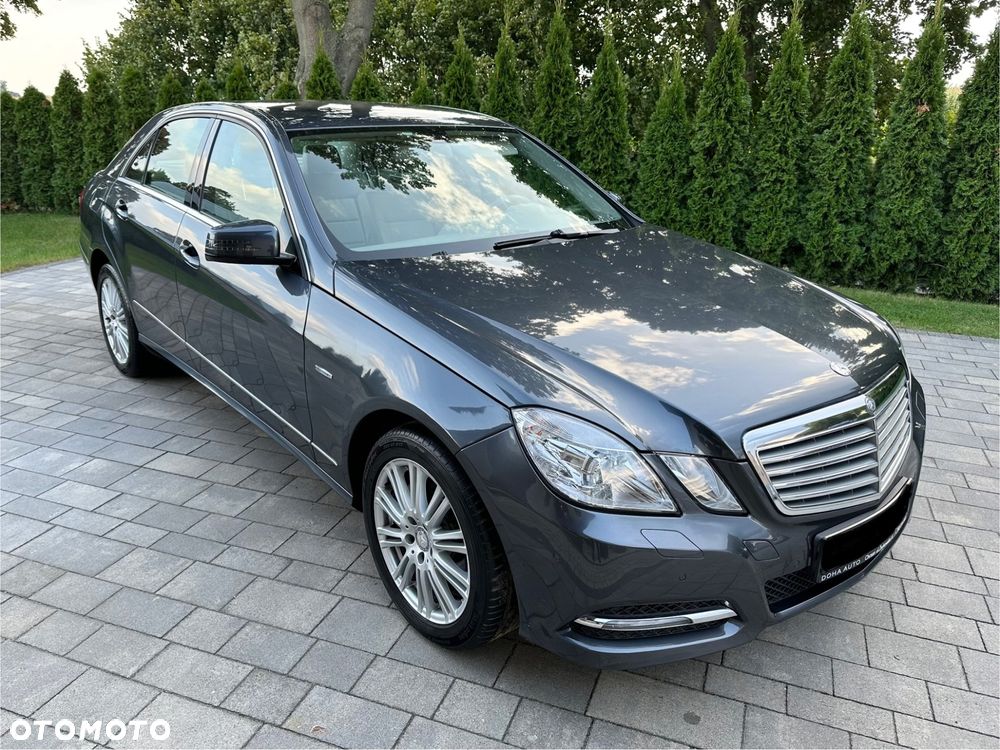 Mercedes-Benz Klasa E 250 T CDI 7G-TRONIC Elegance - 2
