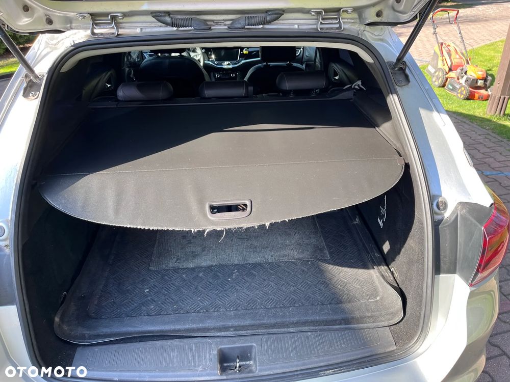 Opel Astra 1.6 CDTI Elite - 19