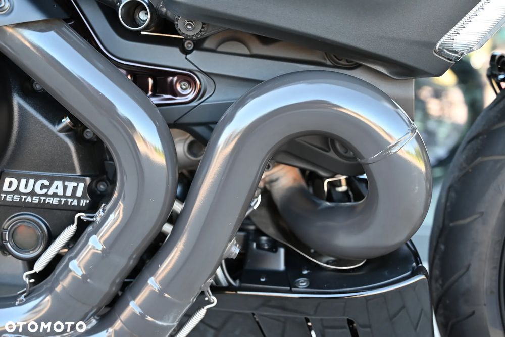Ducati Diavel - 16