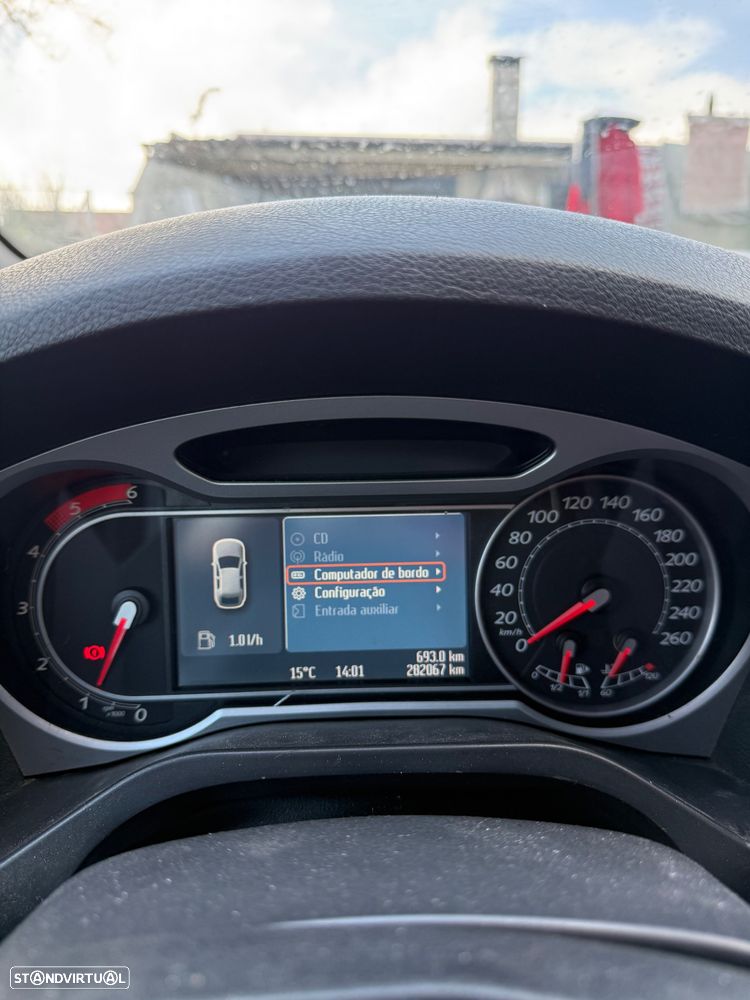 Ford S-Max 2.0 TDCi Titanium 7L - 13