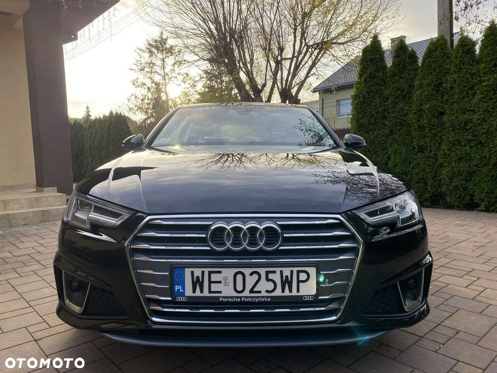 Audi A4 Limousine - 4