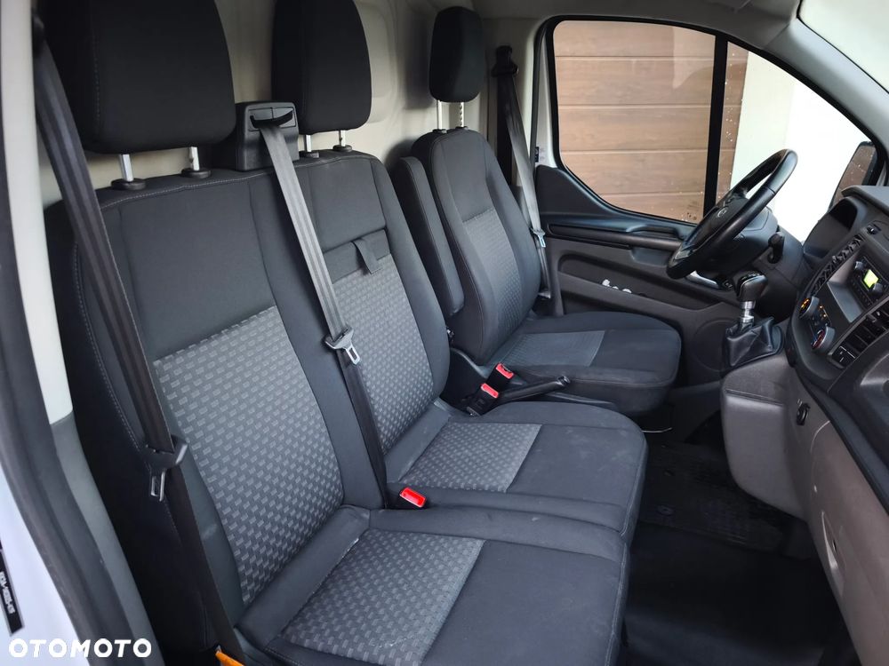 Ford Transit Custom - 15