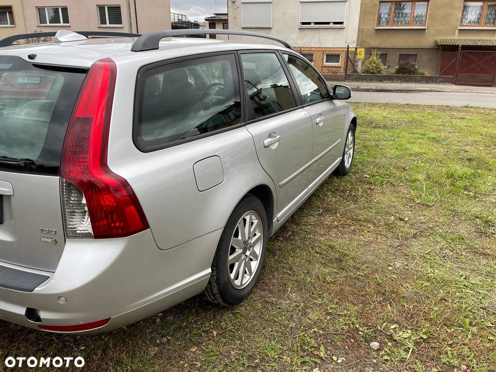 Volvo V50 1.6D DPF DRIVe - 5