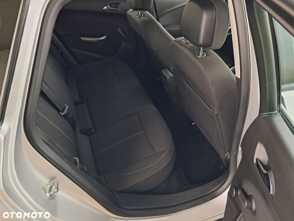 Opel Astra 1.6 111 - 12