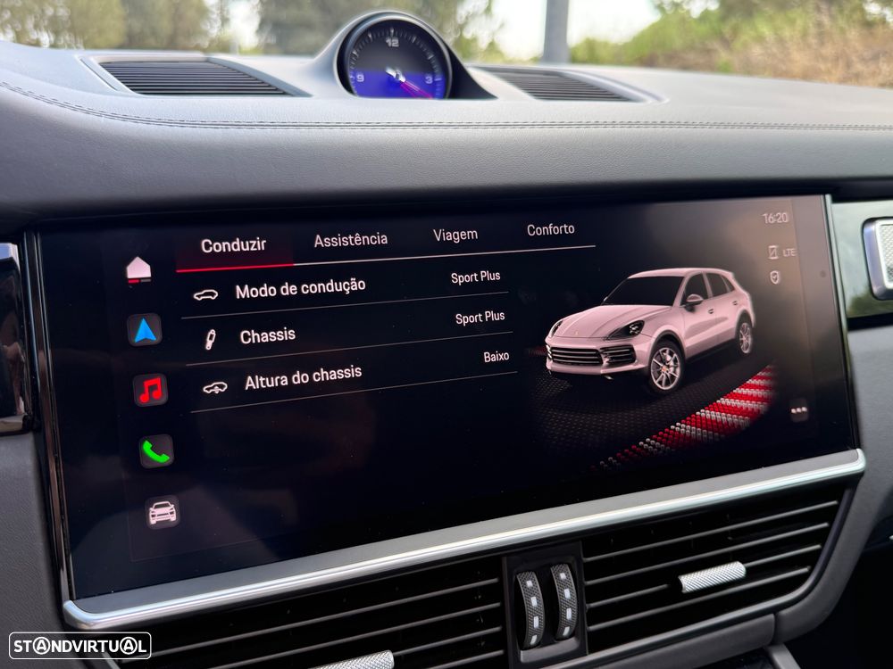 Porsche Cayenne E-Hybrid Tiptronic S Platinum Edition - 33