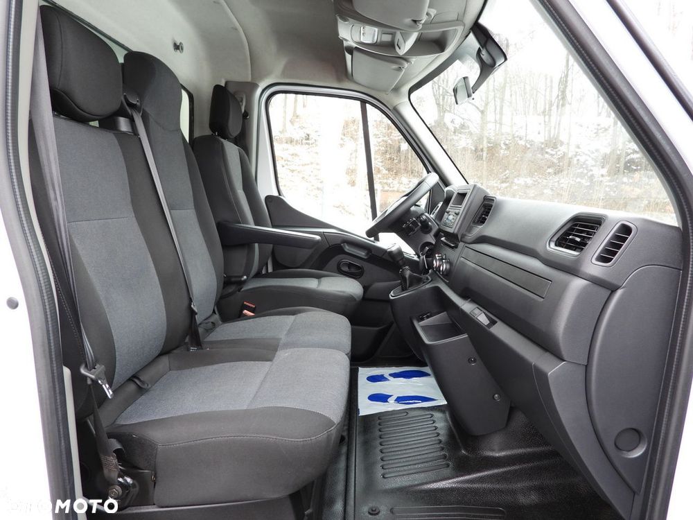 Renault MASTER CHŁODNIA KONTENER 0*C LEDY KLIMATYZACJA  165KM - 35