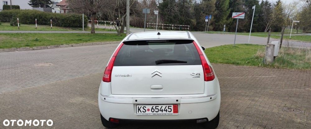 Citroën C4 HDi 110 FAP EGS6 Exclusive - 10