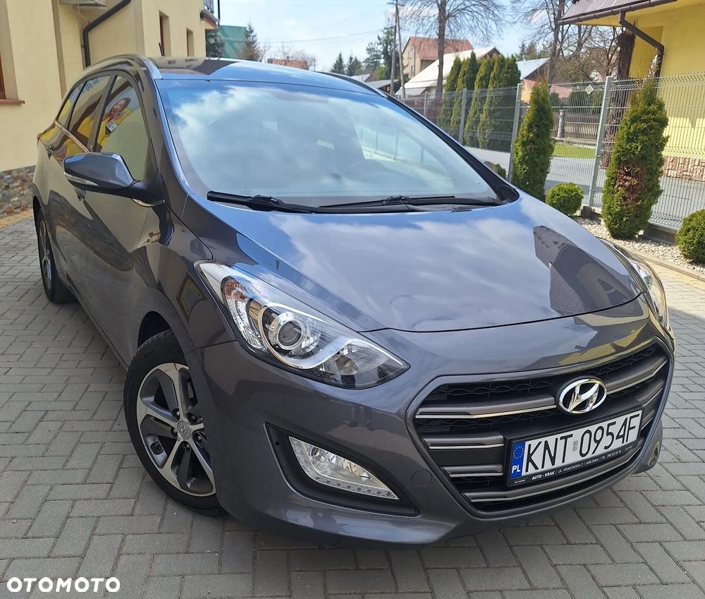 Hyundai i30 1.6 CRDi BlueDrive Go - 1