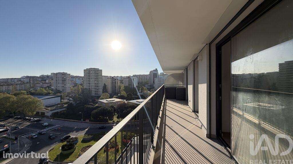 Apartamento T2 em Algés, Linda-a-Velha e Cruz Quebrada-Dafundo de 89,0 - Grande imagem: 5/29