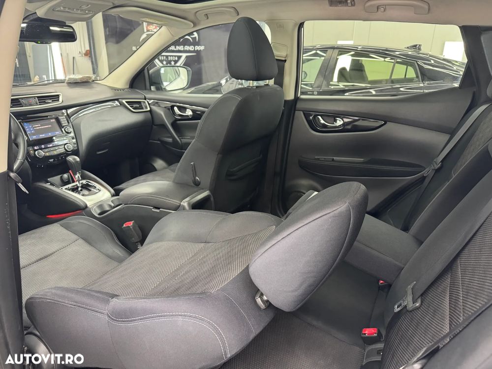 Nissan Qashqai 1.6 DCI Xtronic TEKNA - 6