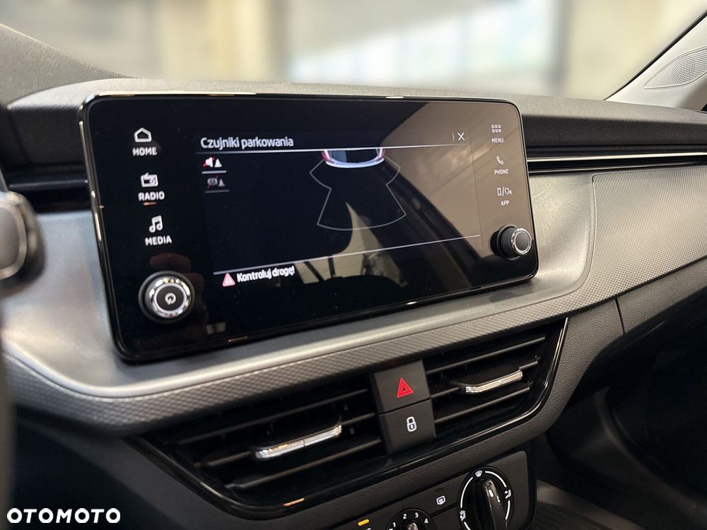 Skoda Kamiq 1.0 TSI Essence - 25