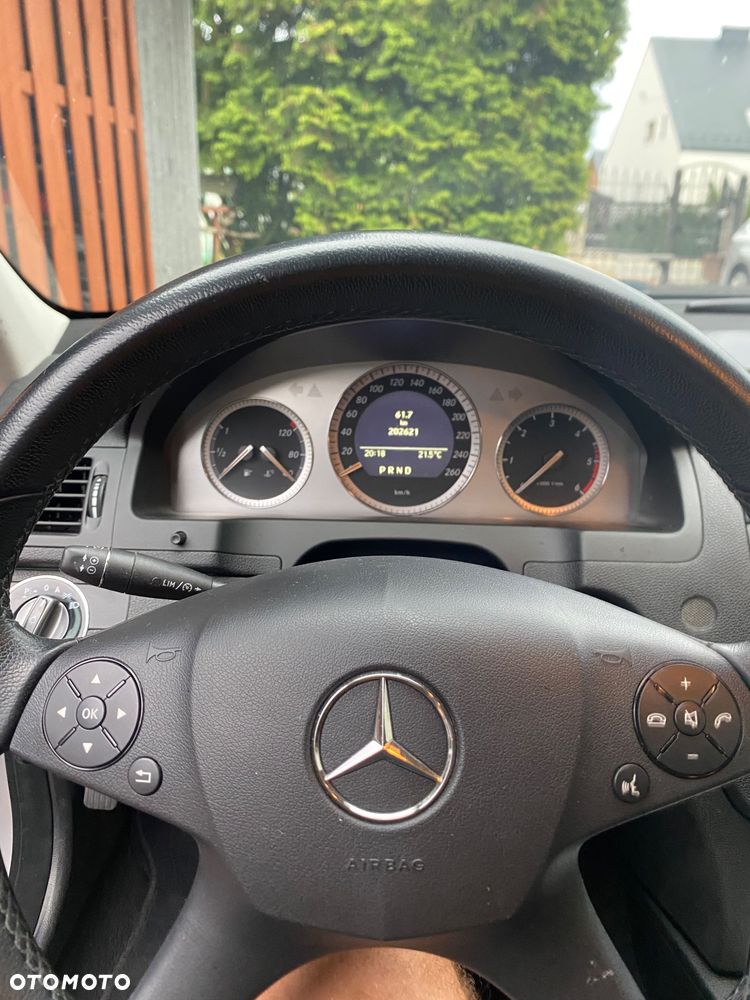 Mercedes-Benz Klasa C 320 CDI Avantgarde 4-Matic - 28