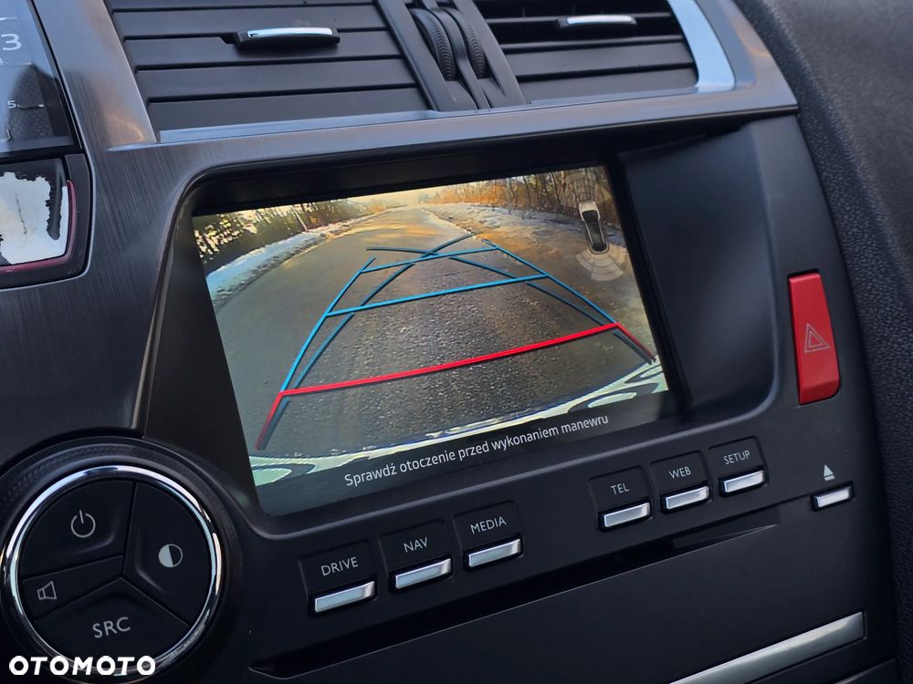 DS Automobiles DS 5 - 8