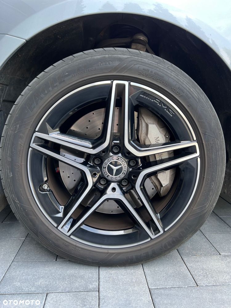 Mercedes-Benz Klasa E 300 de 4Matic 9G-TRONIC AMG Line - 14