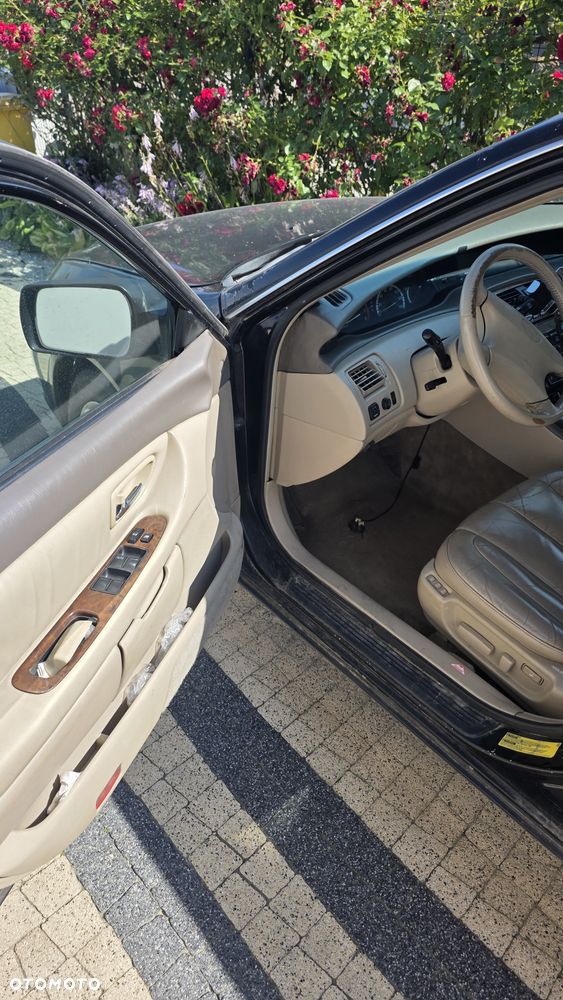 Toyota Avalon 3.0 XL - 6