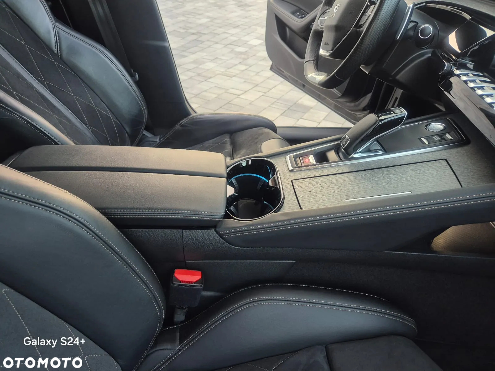 Peugeot 508 1.6 PureTech GT S&S EAT8 - 26
