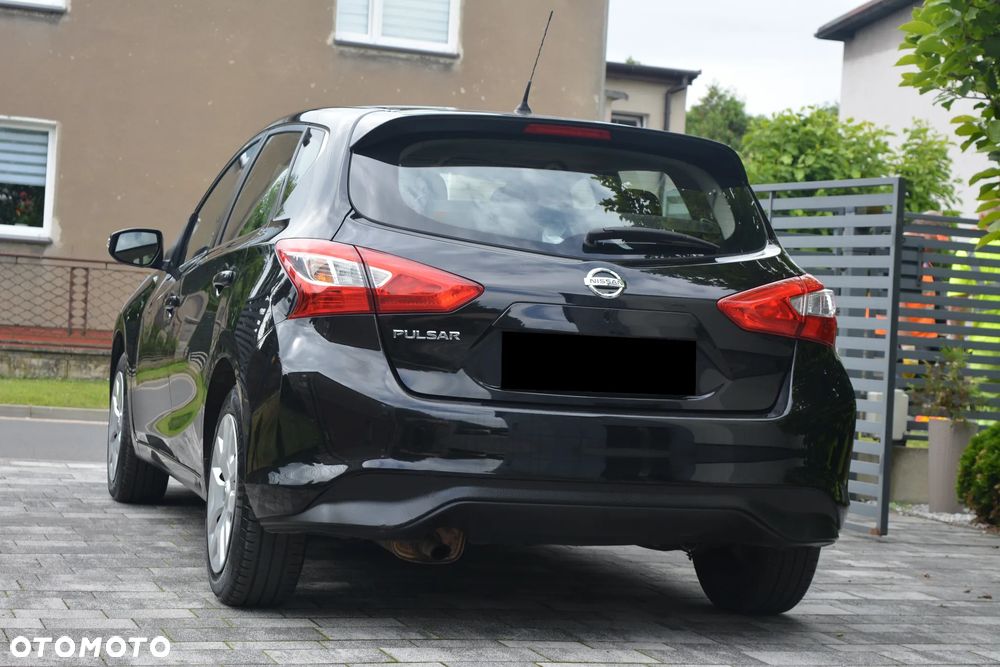 Nissan Pulsar 1.2 DIG-T Tekna EU6 - 13