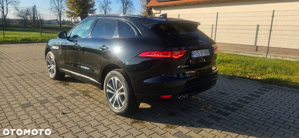 Jaguar F-Pace 2.0 i4D AWD R-Sport - 7