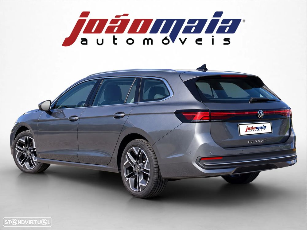 VW Passat Variant 2.0 TDi Business DSG - 8