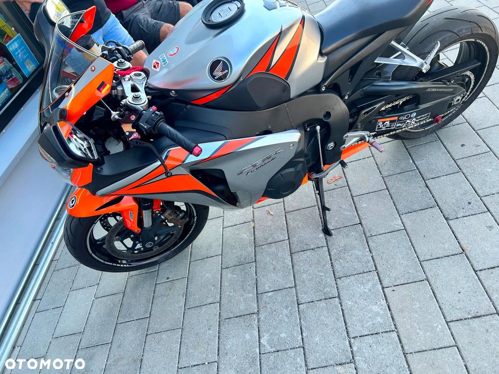 Honda CBR - 5