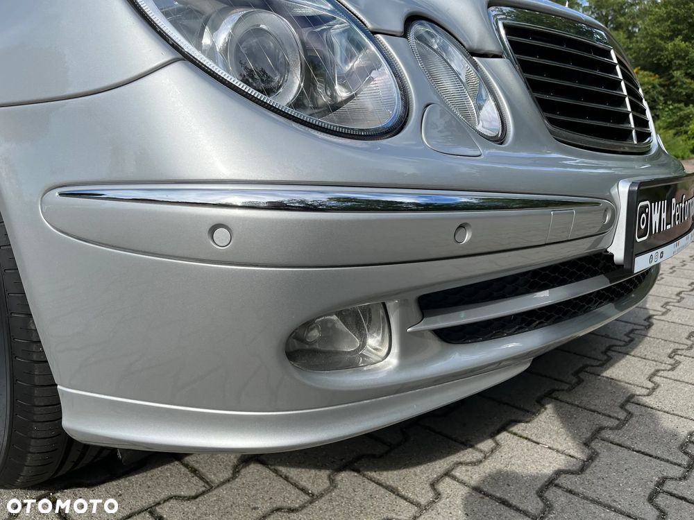 Mercedes-Benz Klasa E 320 T Avantgarde - 31