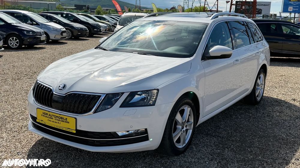 Skoda Octavia 1.6 TDI DSG Premium Edition - 3