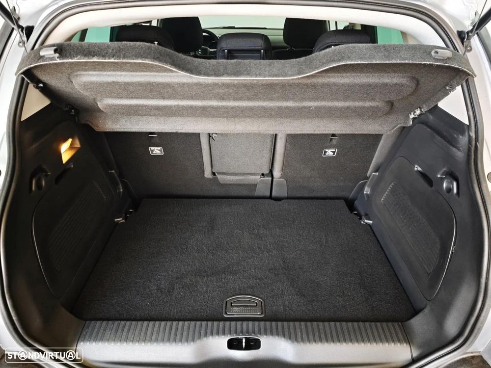Citroën C3 Aircross 1.2 PureTech Shine - 26