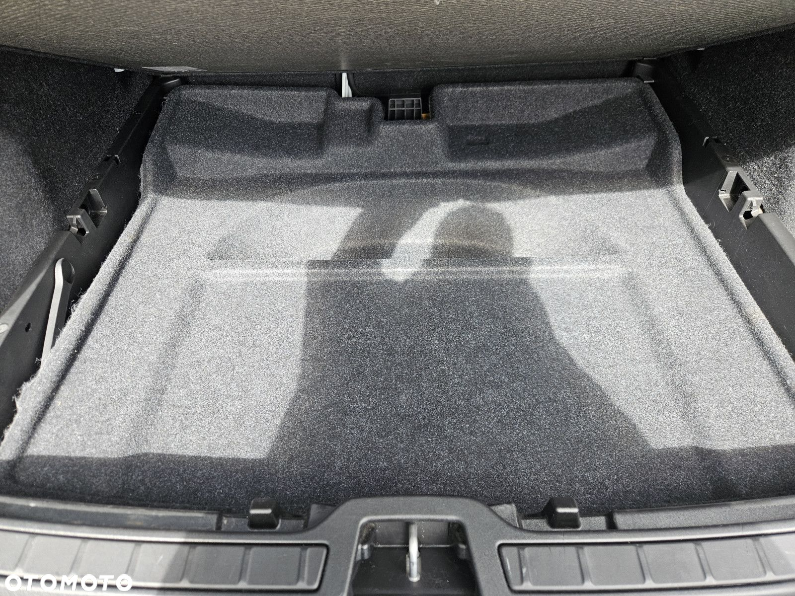 Volvo XC 40 - 29