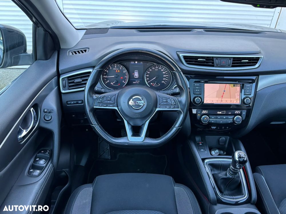 Nissan Qashqai 1.3 DIG-T N-CONNECTA - 2