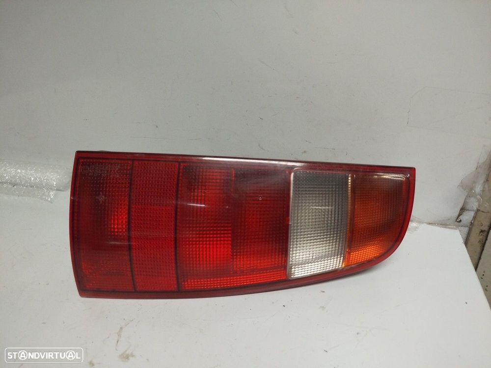 Farolim Stop Dto Volkswagen Polo Variant (6V5) - 1