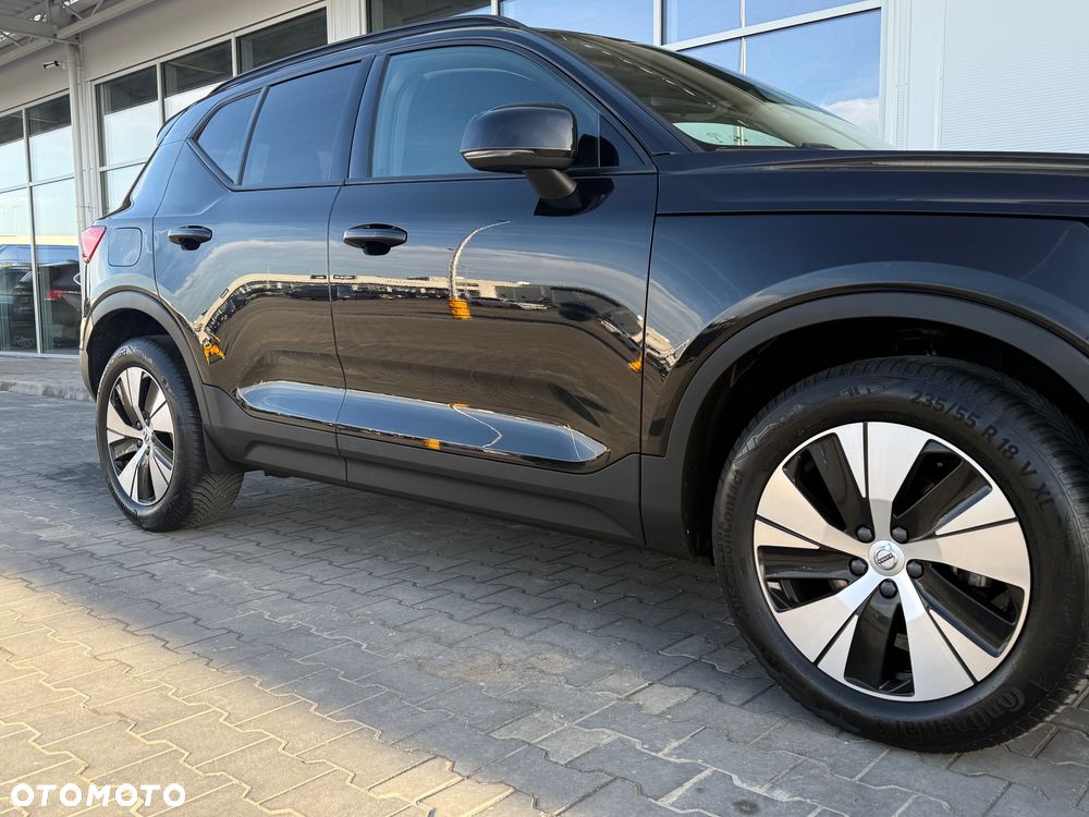 Volvo XC 40 - 25