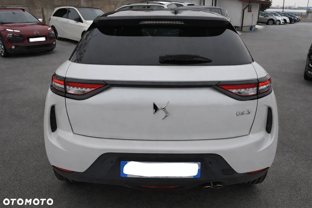 DS Automobiles DS 3 Crossback 1.2 PureTech Performance Line + - 5