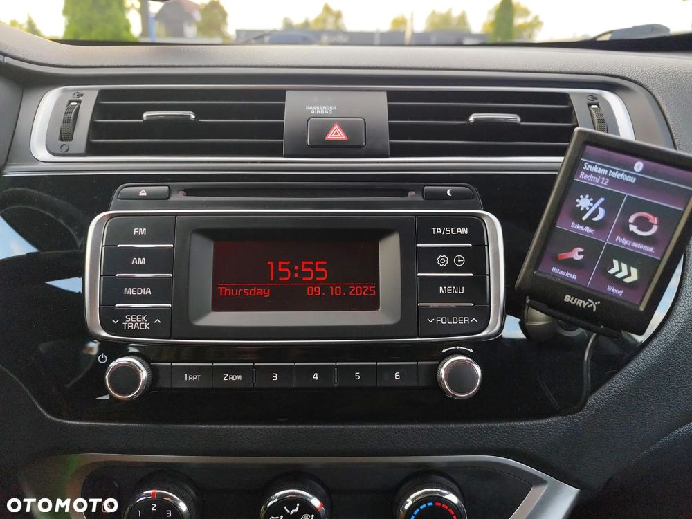 Kia Rio 1.4 M - 27