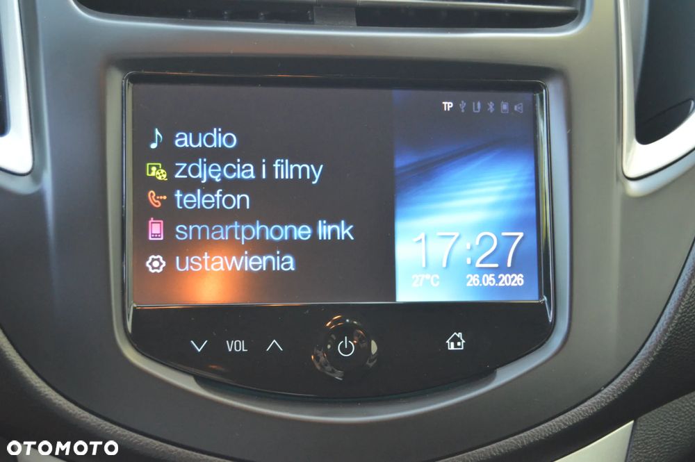 Chevrolet Trax 1.6 LS - 23