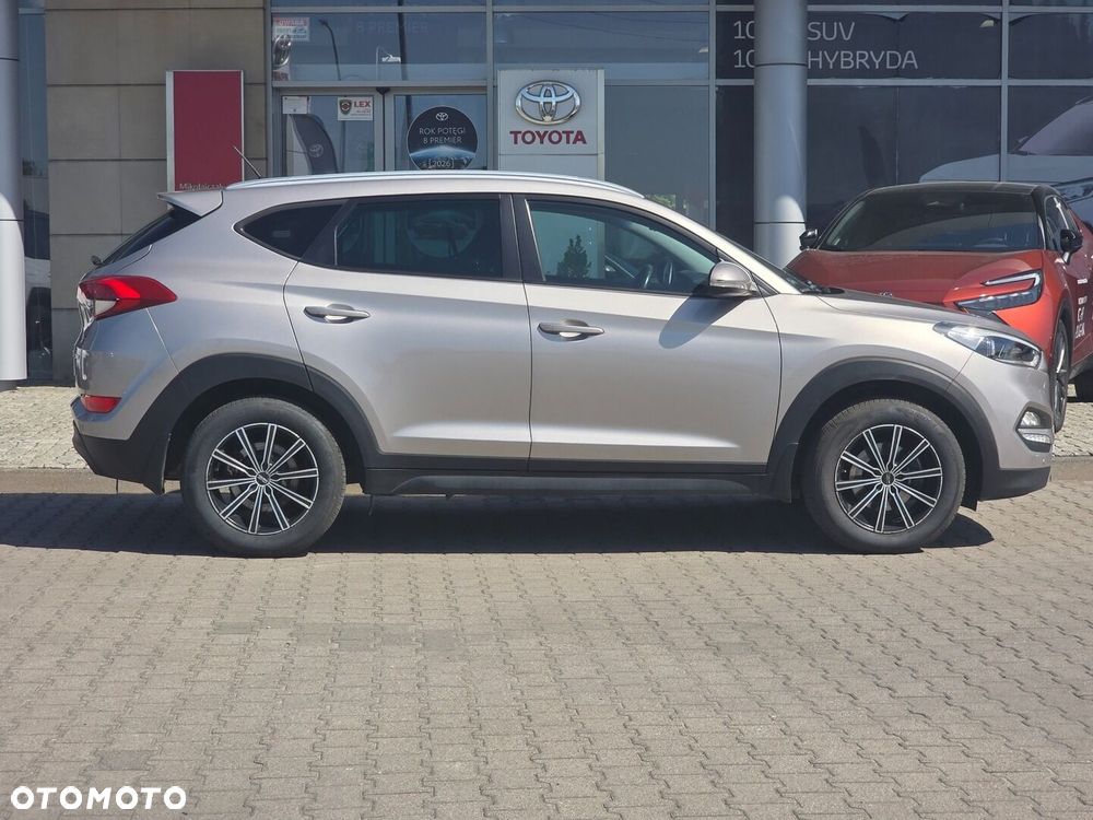 Hyundai Tucson 1.7 CRDI BlueDrive Design 2WD DCT - 8