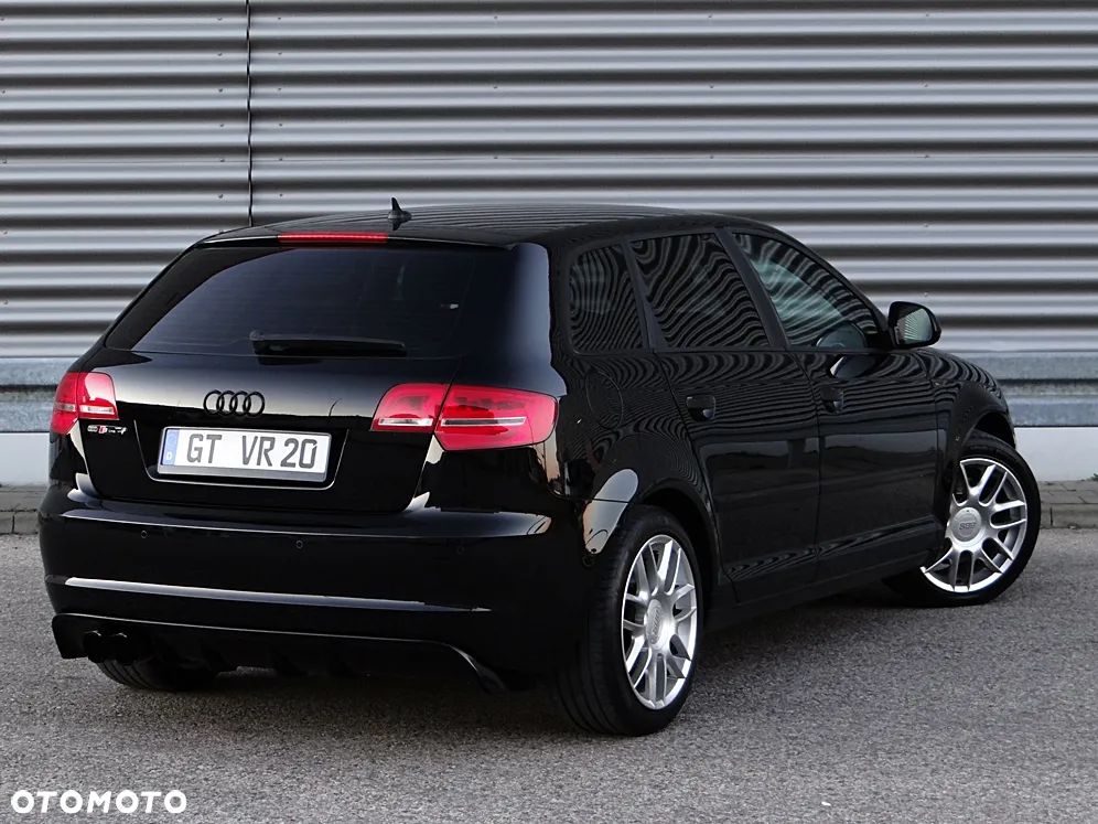 Audi A3 Sportback 1.8 TFSI quattro Ambiente - 14