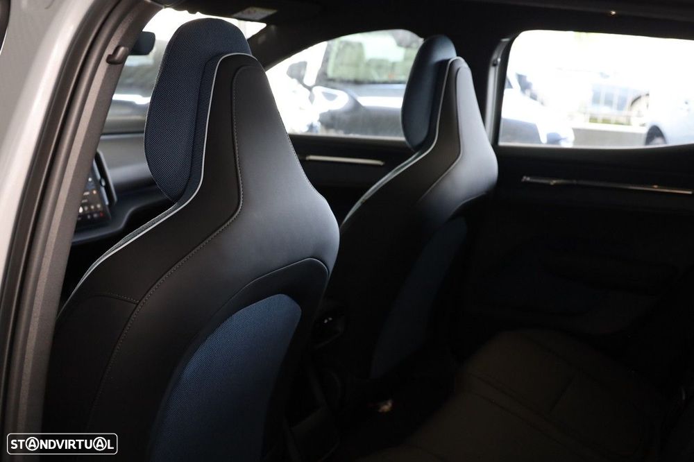 Volvo EX30 69 kWh Twin Motor Ultra - 13