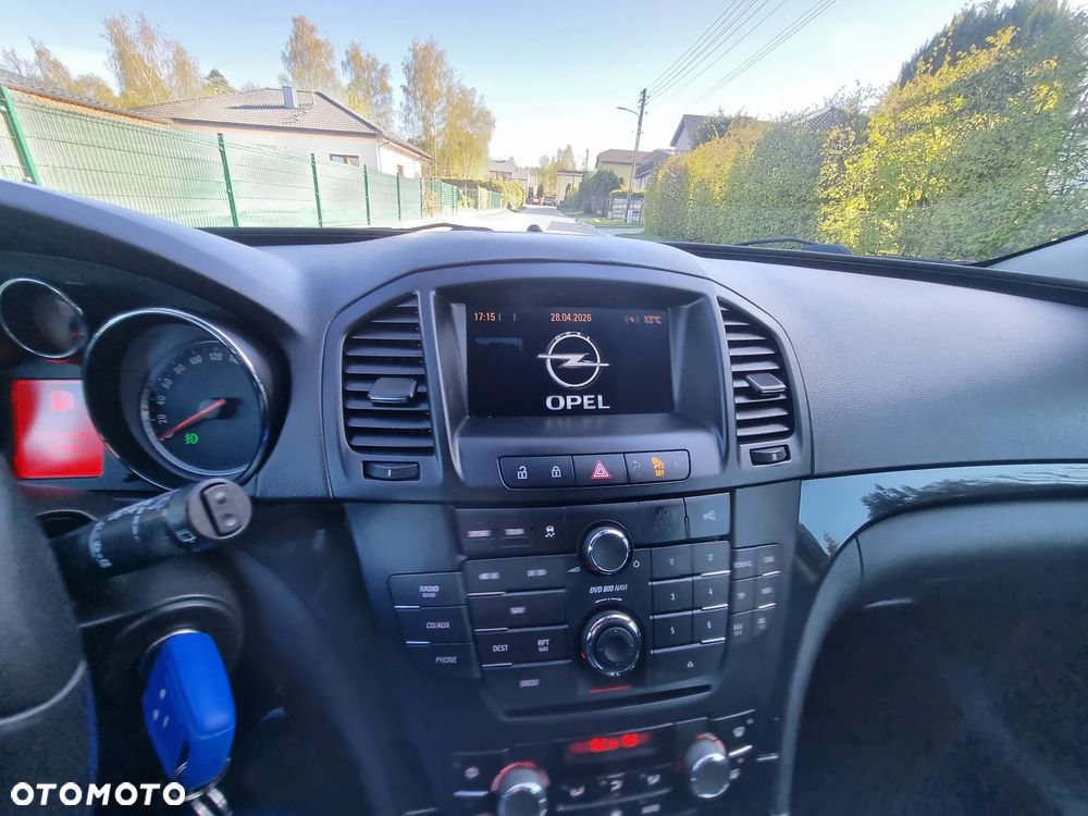 Opel Insignia 2.0 T Cosmo 4x4 - 14