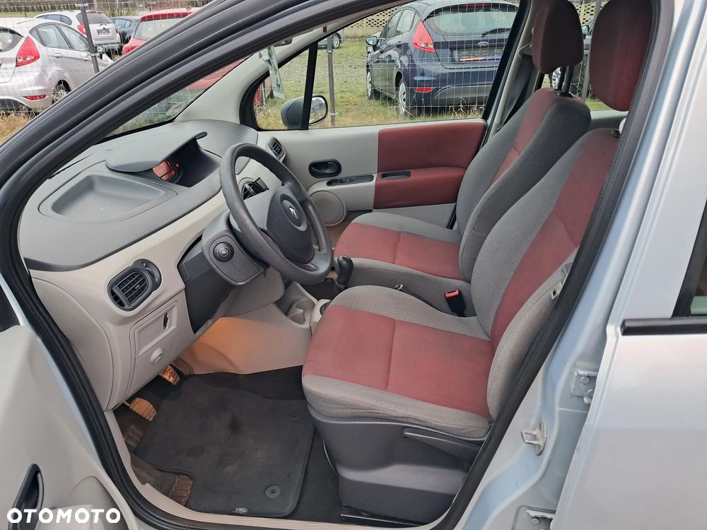 Renault Modus 1.2 16V Dynamique - 11