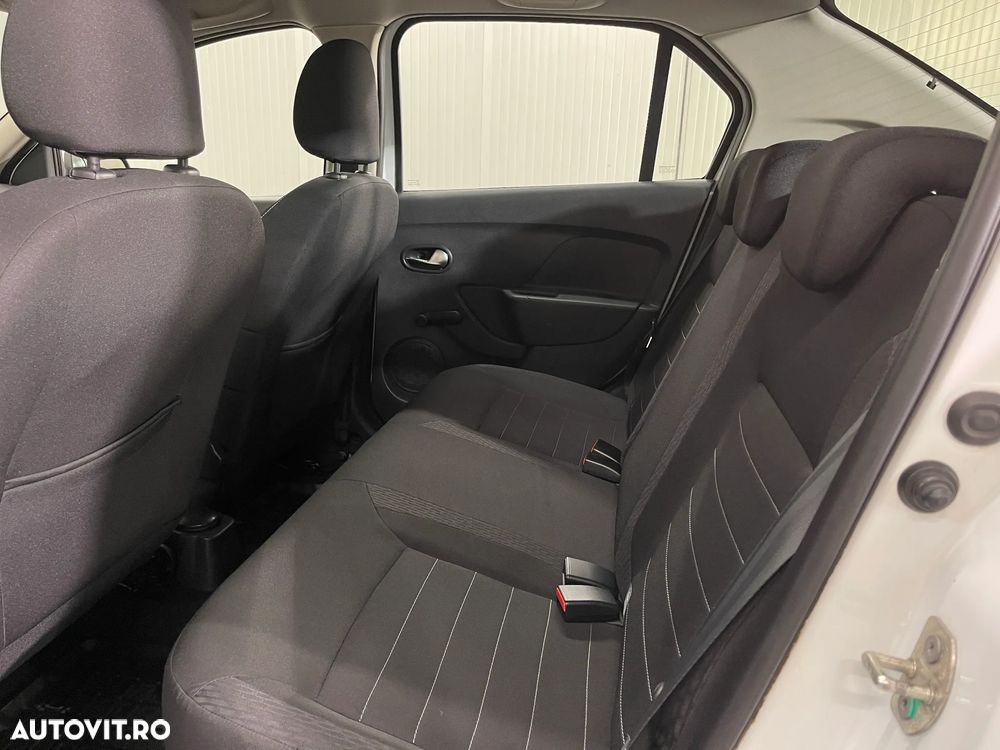 Dacia Logan 1.5 Blue dCi Laureate - 11