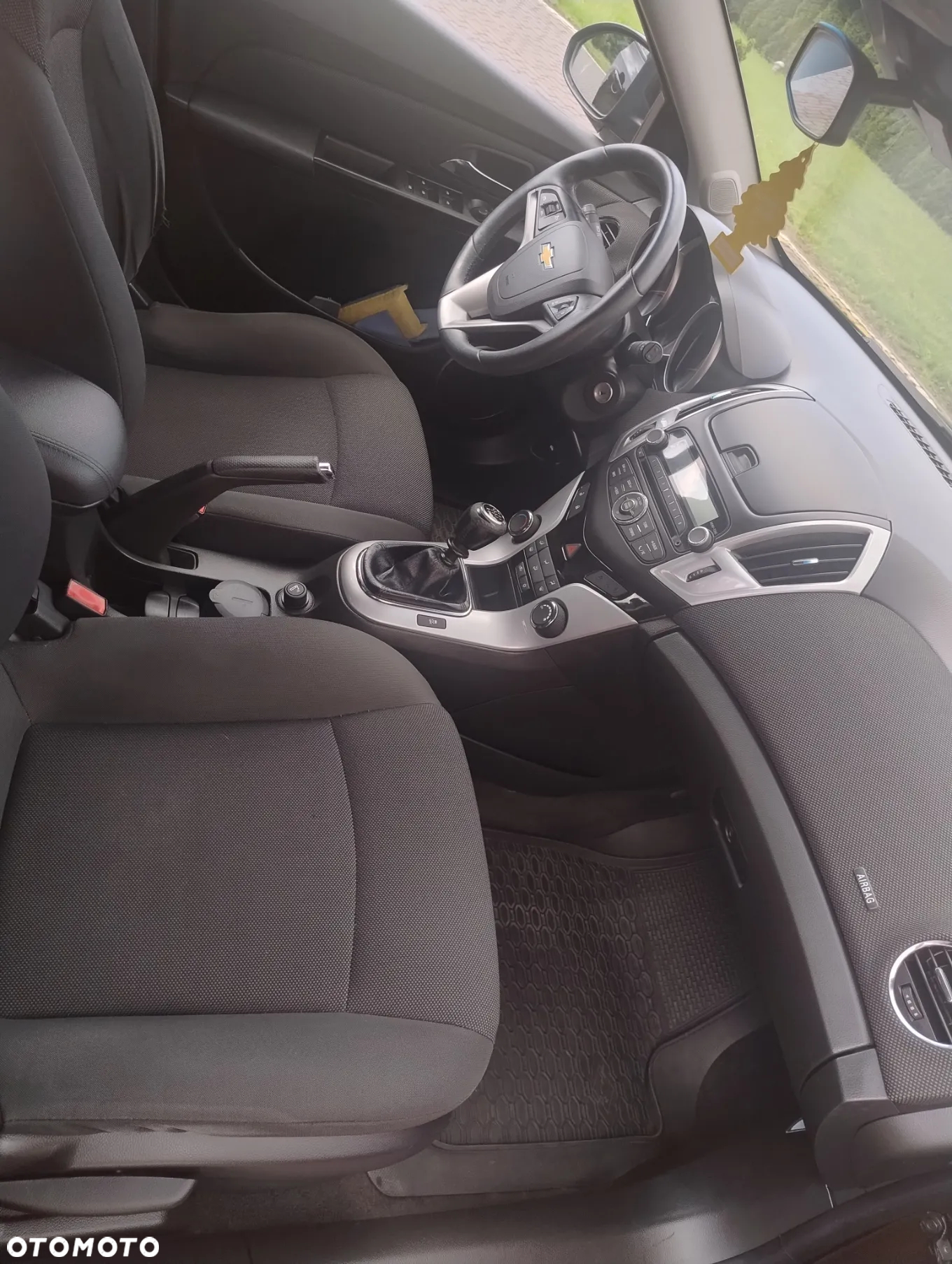 Chevrolet Cruze - 8
