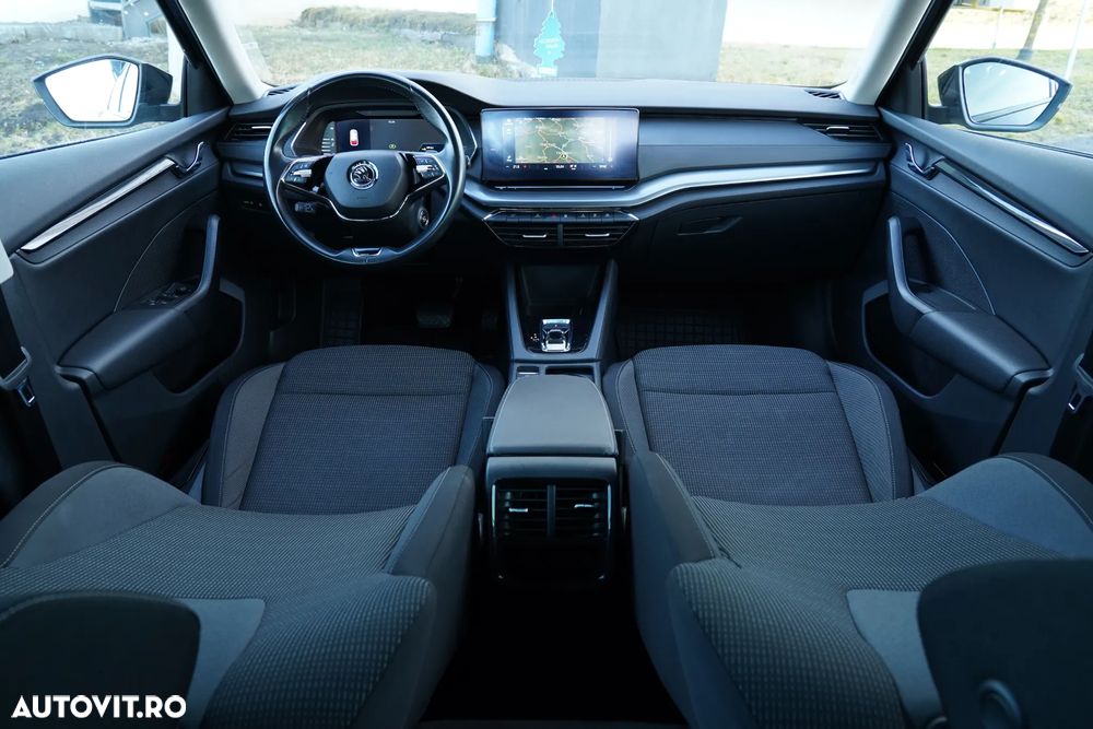 Skoda Octavia 2.0 TDI DSG Edition Plus - 5