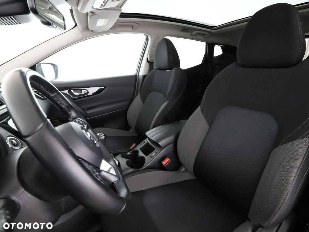 Nissan Qashqai 1.3 DIG-T N-Connecta EU6d - 14