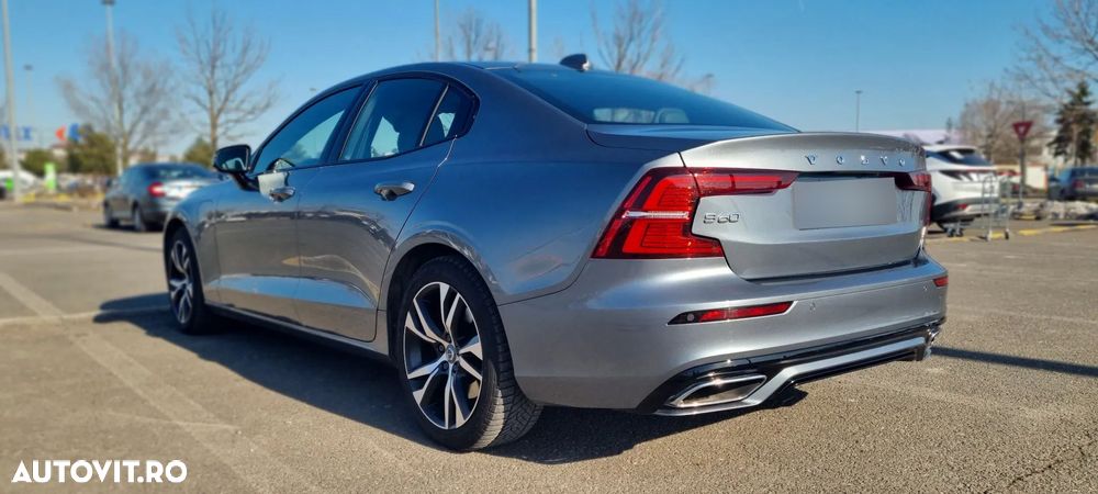 Volvo S60 T8 Recharge AWD Geartronic RDesign - 3