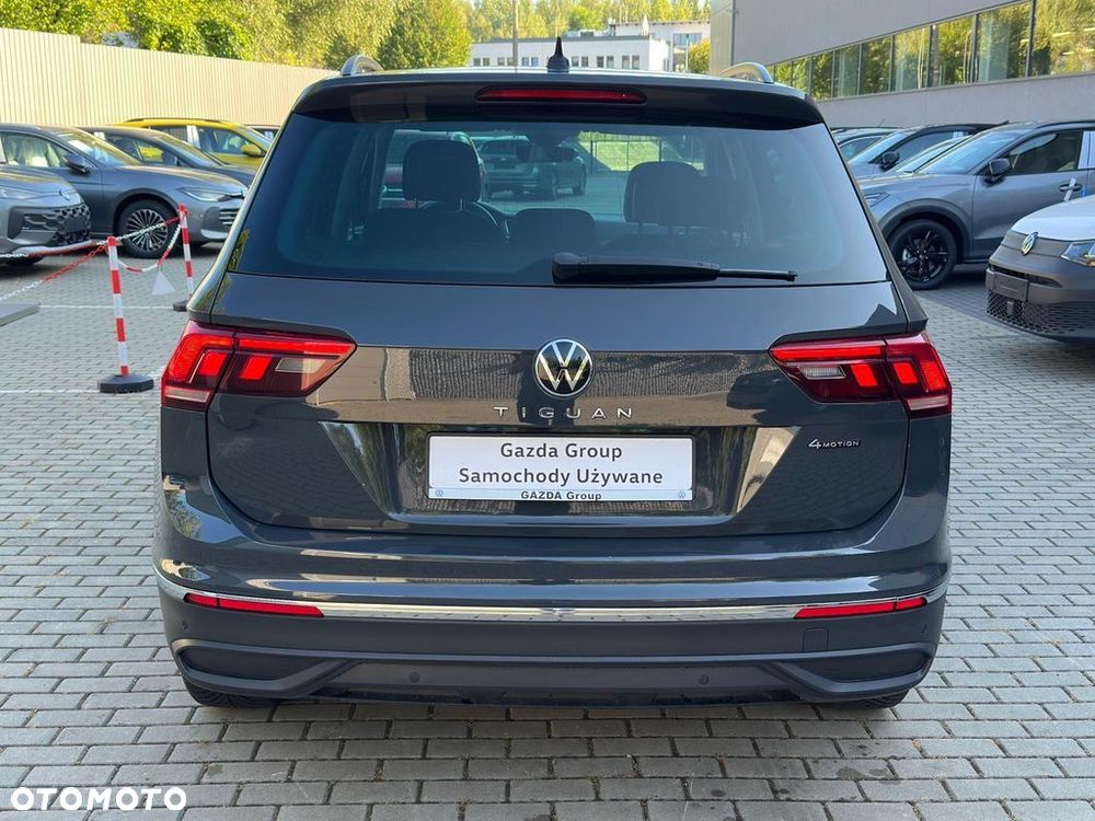 Volkswagen Tiguan 2.0 TDI SCR 4Mot Life DSG - 7