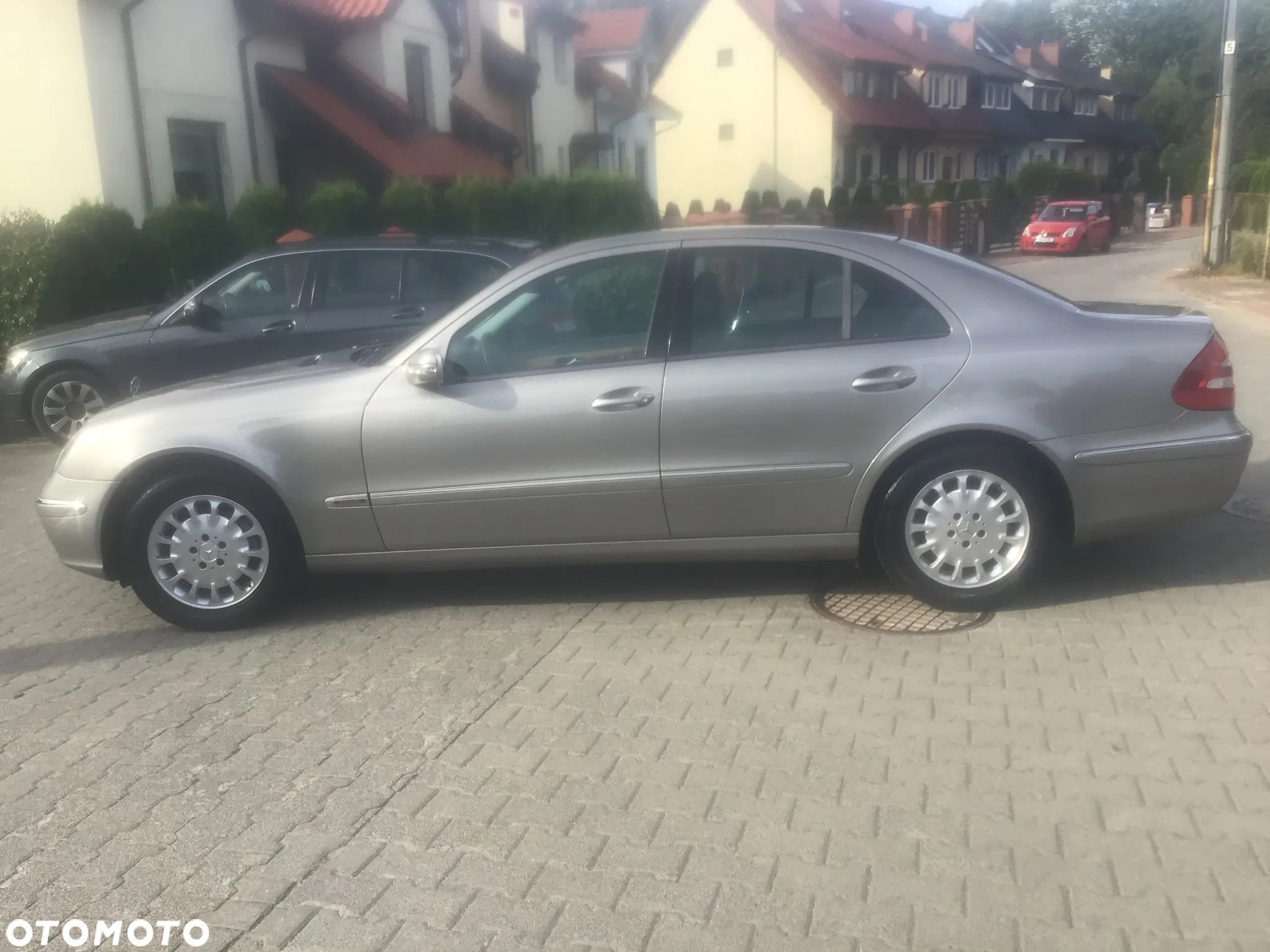 Mercedes-Benz Klasa E - 2