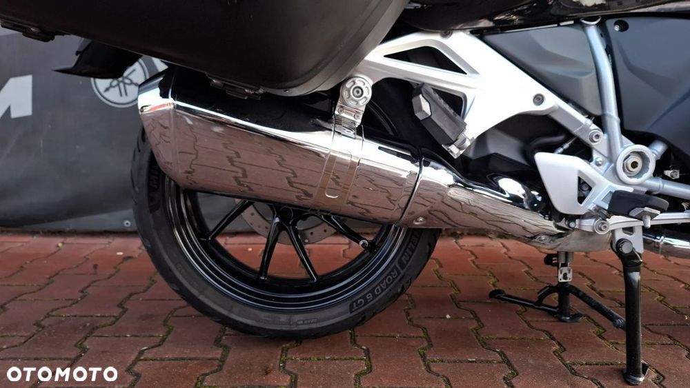 BMW R - 9