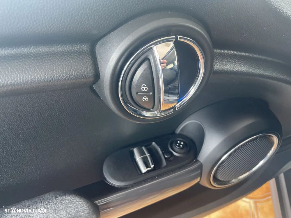 MINI 3 Portas - 10