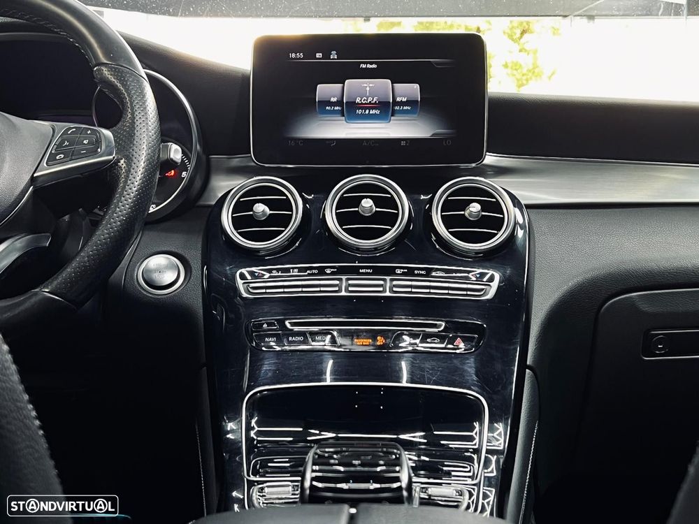Mercedes-Benz GLC 250 d Coupé AMG Line 4-Matic - 23